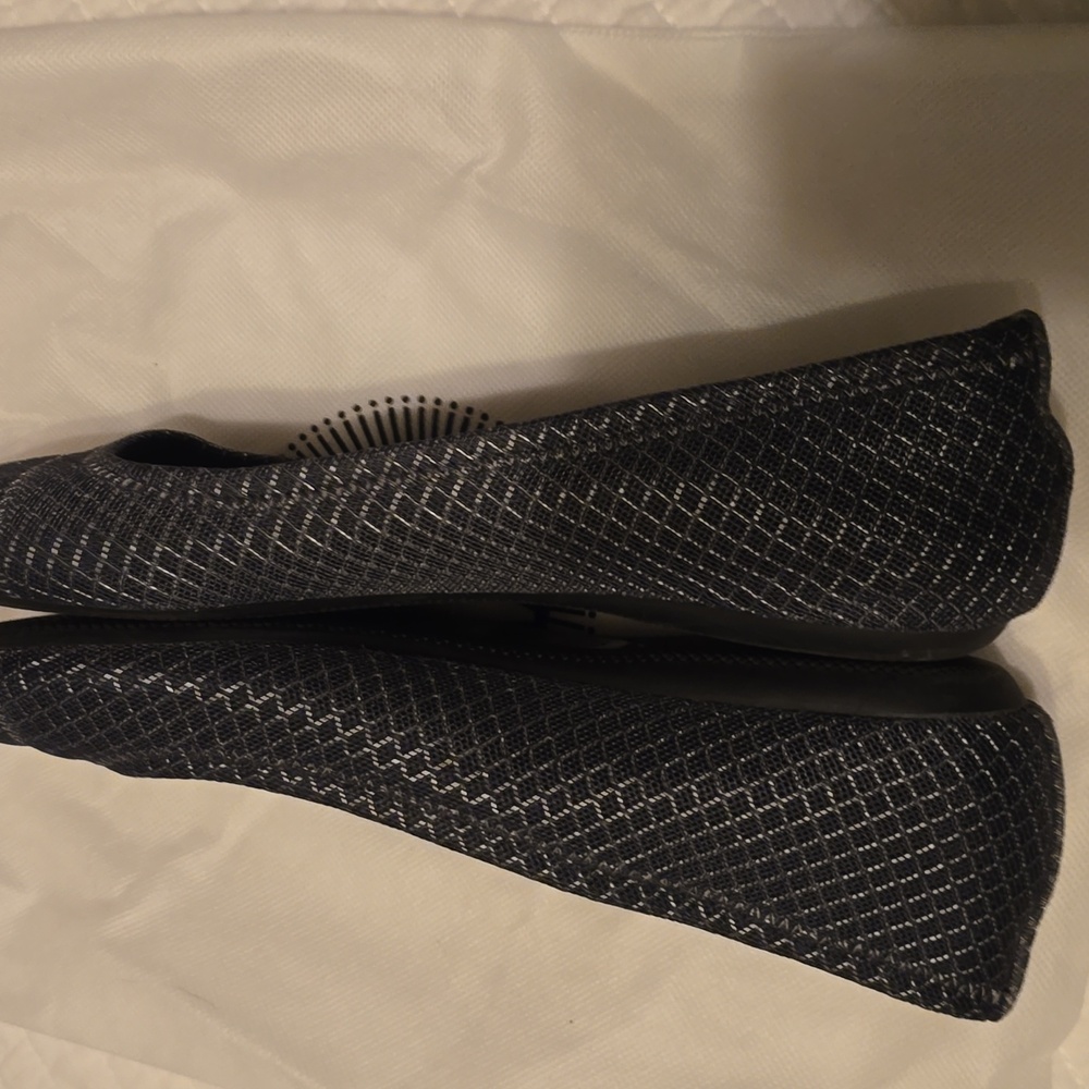 Betabrand Gray Women's Flats - Picture 5 of 7